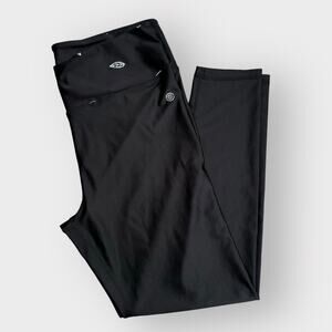 Max Studio Performance leggings